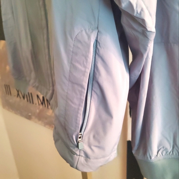 Athleta Evolve Hybrid Fleece Jacket Women’s size SP (petite) Minimalistic Grey - Picture 3 of 9